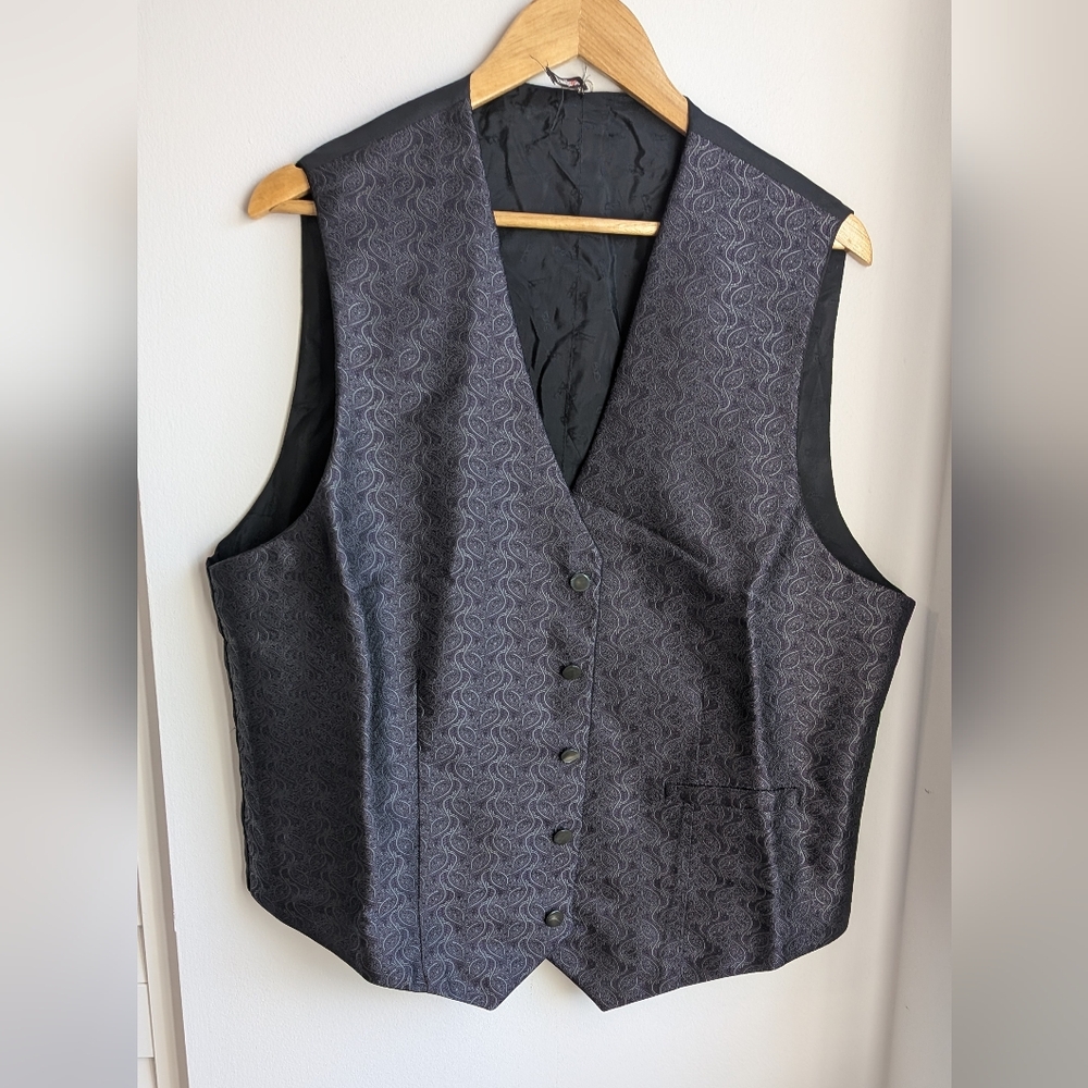 Neiman Marcus Tuxedo Vest Charcoal And Purple With Pattern 5 Buttons Size Large